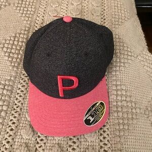 Puma P 110 Flexfit Tech Hat Gray with Pink Rim